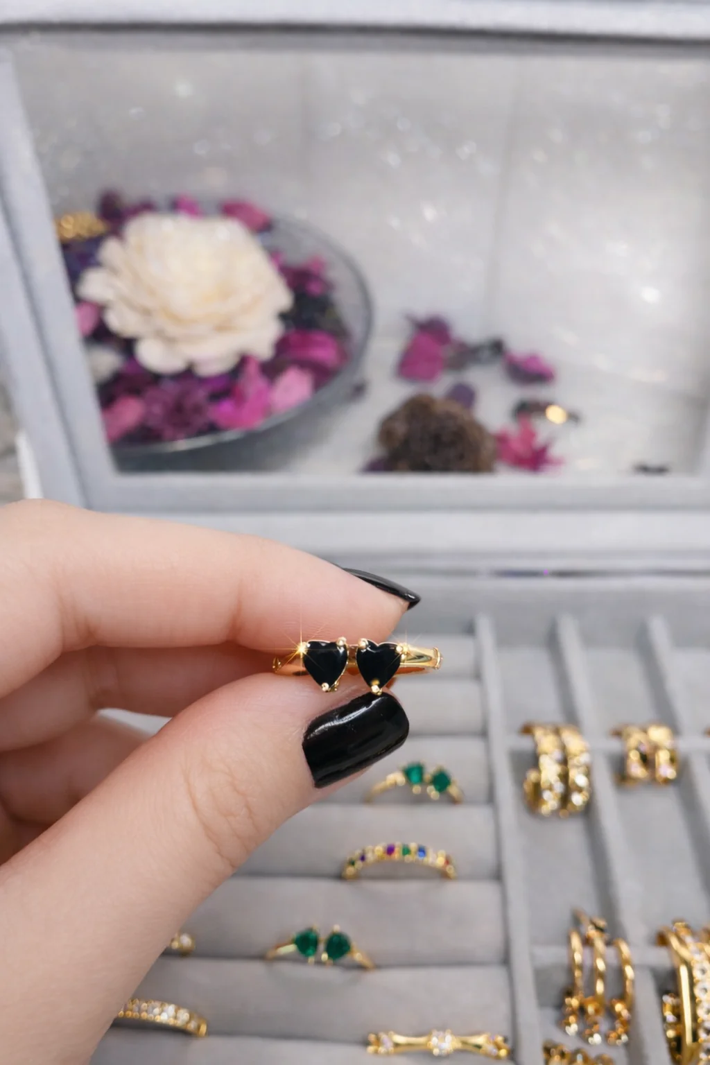 316L Stainless Steel (Premium Anti-Tarnish) Twin Heart Onyx Ring